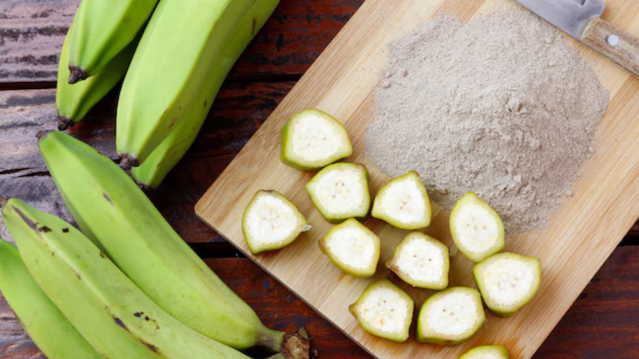 Comunidad en Salta convierte descarte de banana en harina sin gluten